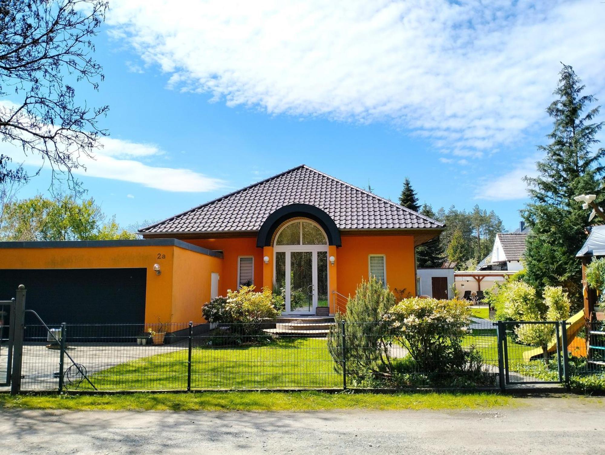 Ferienwohnung Am Waldesrand: Garden Retreat with Family-Friendly Amenities Cottbus Exterior photo